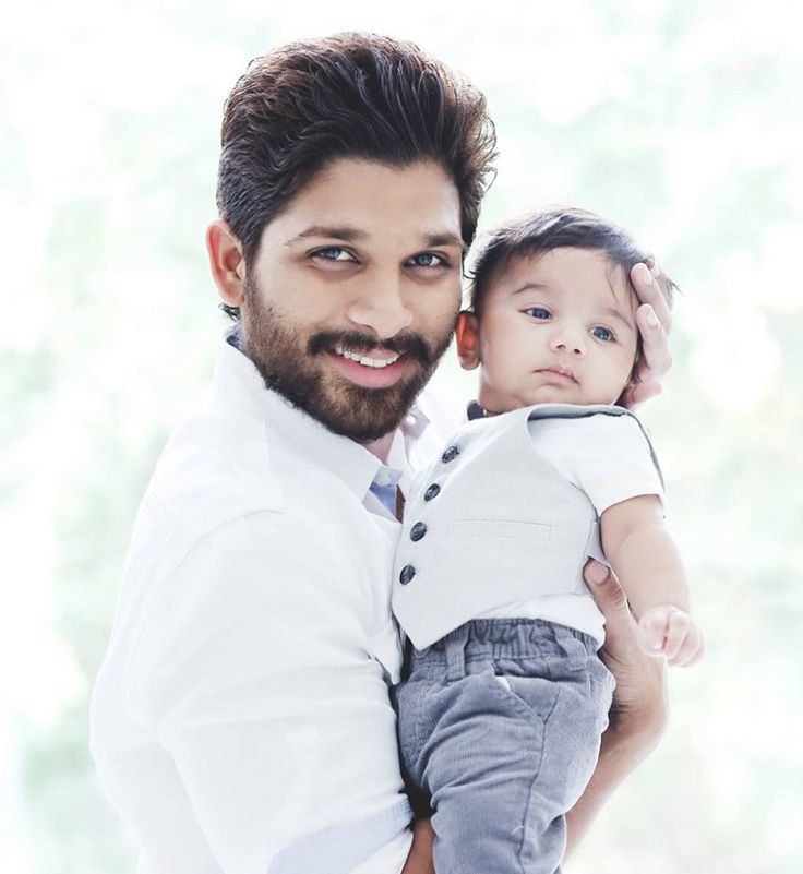 Allu Arjun Photos - Allu Arjun With His -Allu Arjun Photos - Allu Arjun with his Son Ayaan-6